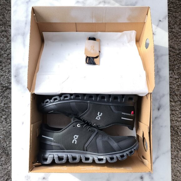 On Cloud 6 Sneakers Black Running Shoes New With Box - Picture 2 of 9